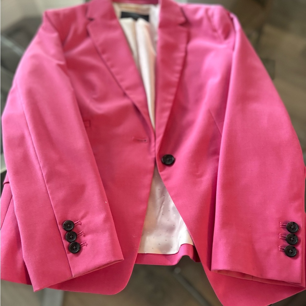 Elegant Pink Women's Blazer